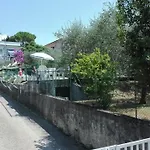 Calicante Nyaraló